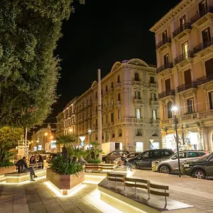 https://art-view-luxury-apartment.barihotels.org