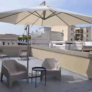 https://nicolas-apartments.barihotels.org